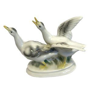 Gerold Porzellan Porcelain Figurine Pair of Geese (Gänse) Bavaria 6283 Vintage